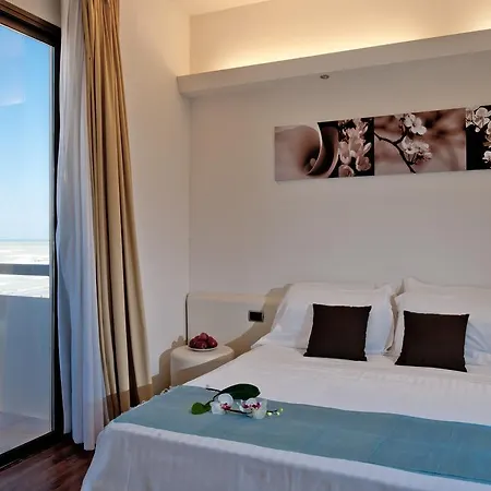 Pianob - Breakfast Hotel & Bar Hotell 3*