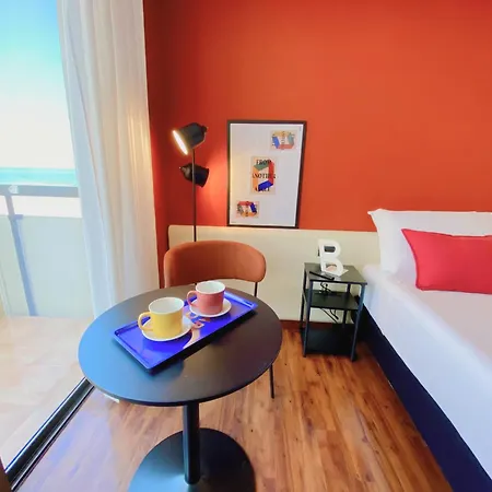 Pianob - Breakfast Hotel & Bar 3*
