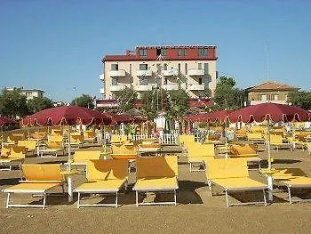 Pianob - Breakfast Hotel & Bar 3*