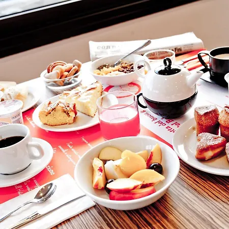 Pianob - Breakfast & Bar Hotel 3*