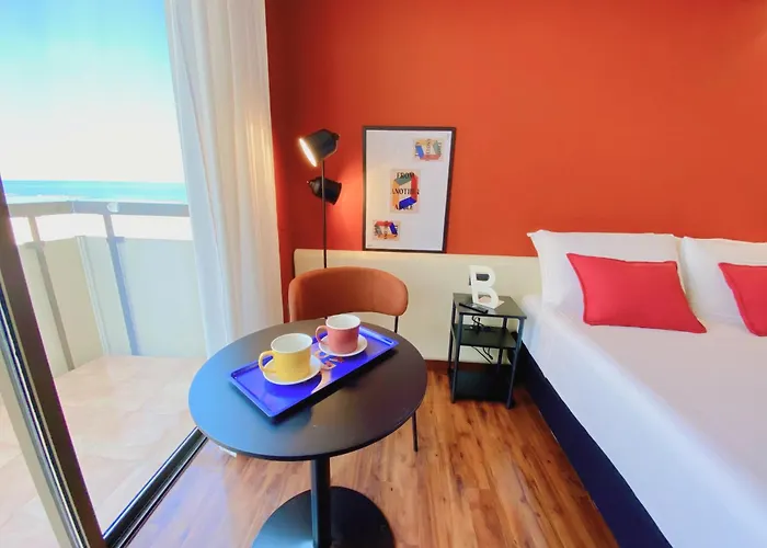 Pianob - Breakfast & Bar 3*