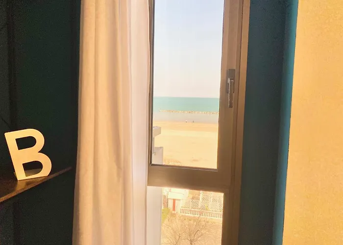 מלון Pianob - Breakfast & Bar 3*