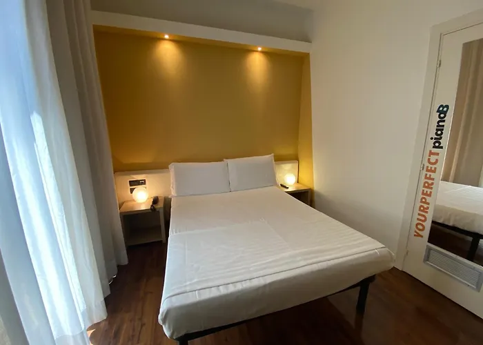 Pianob - Breakfast & Bar Hotel