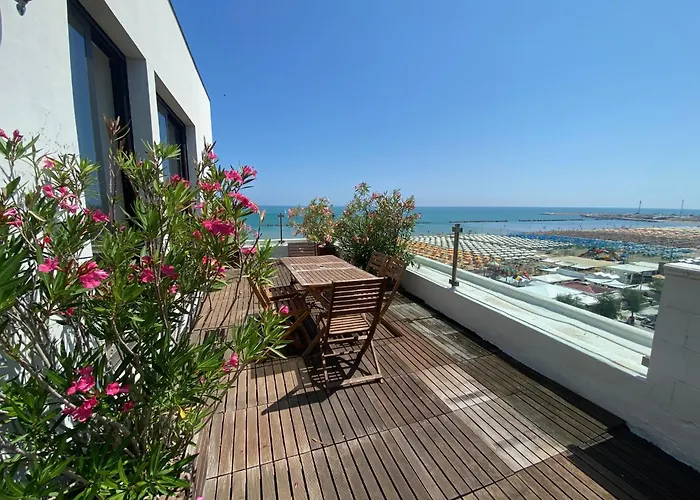 Pianob - Breakfast & Bar מלון סניגליה