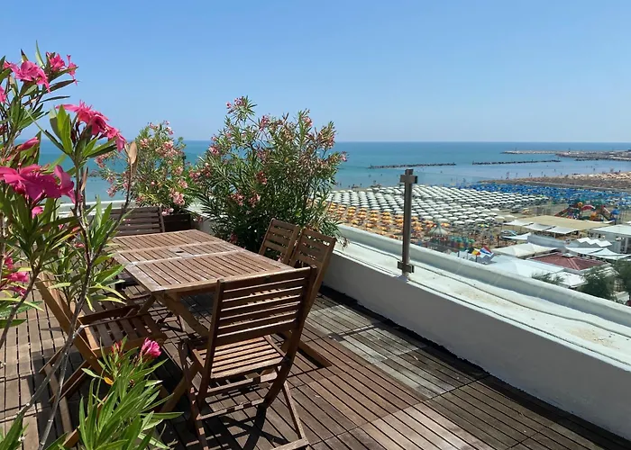 Hotel Pianob - Breakfast & Bar 3*