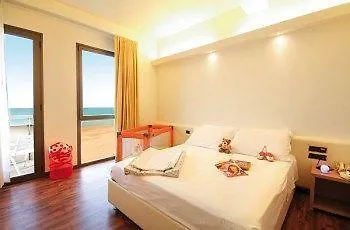 Pianob - Breakfast & Bar 3*