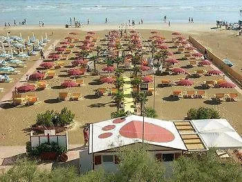 Pianob - Breakfast & Bar 3*