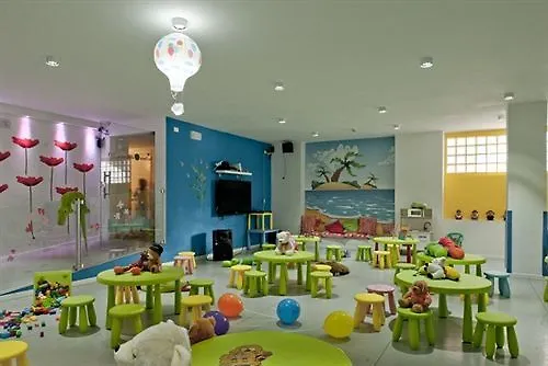 Pianob - Breakfast & Bar 3* סניגליה